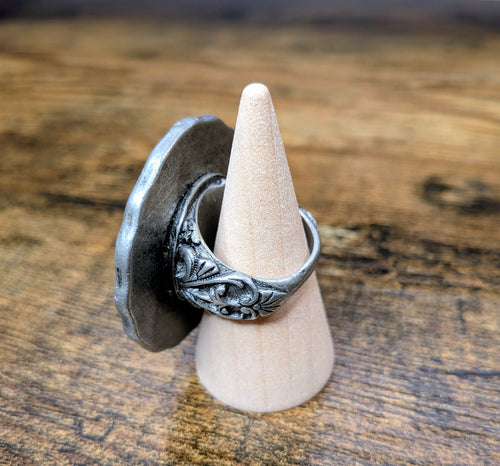 Pre-Owned Laughing Buddha Statement Ring