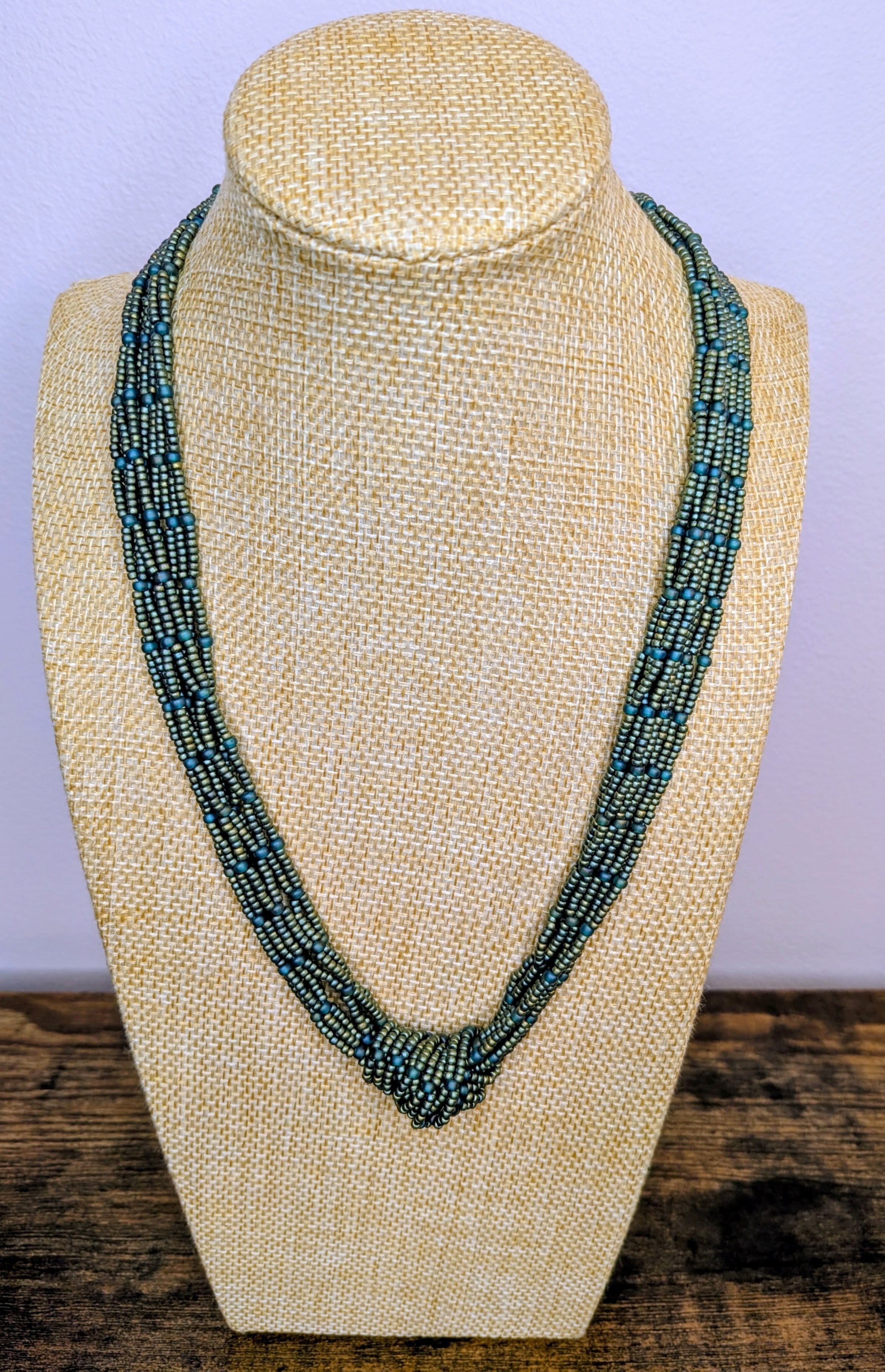 Pre-Owned Glass Seed Bead Necklace