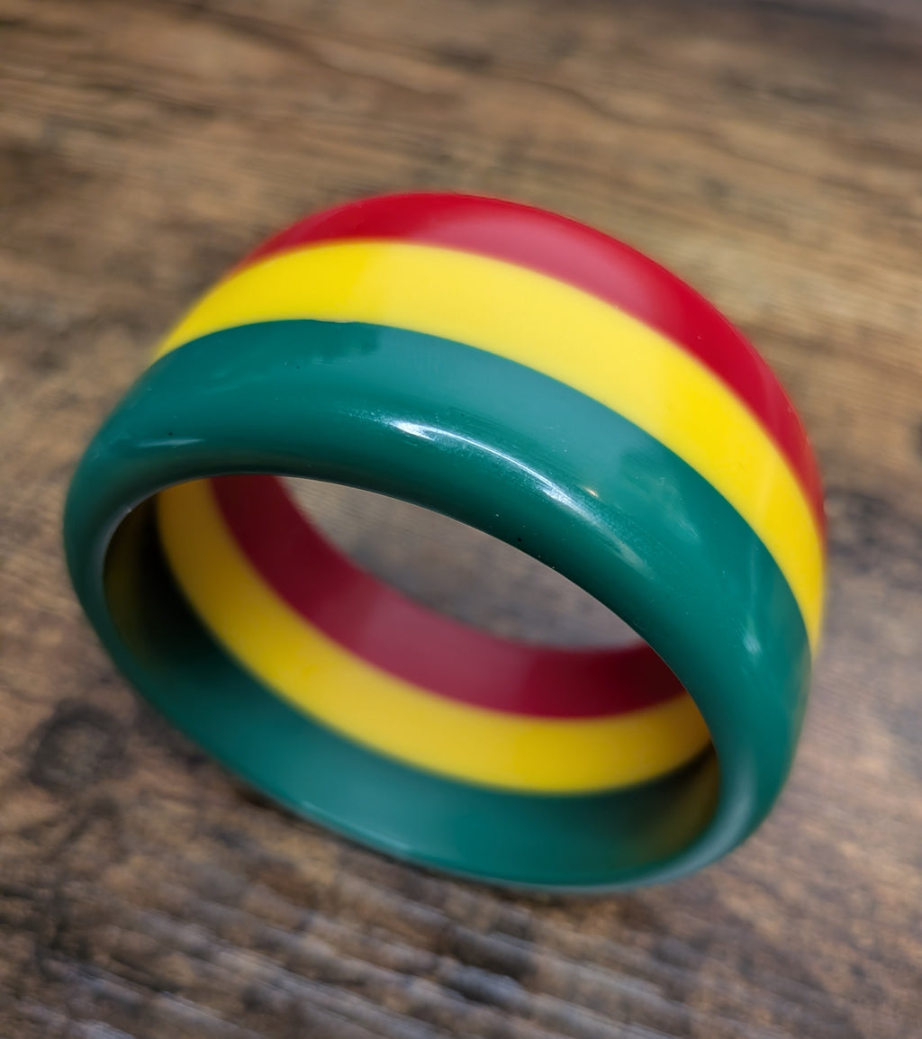 Vintage Lucite Rasta Bangle 1970s