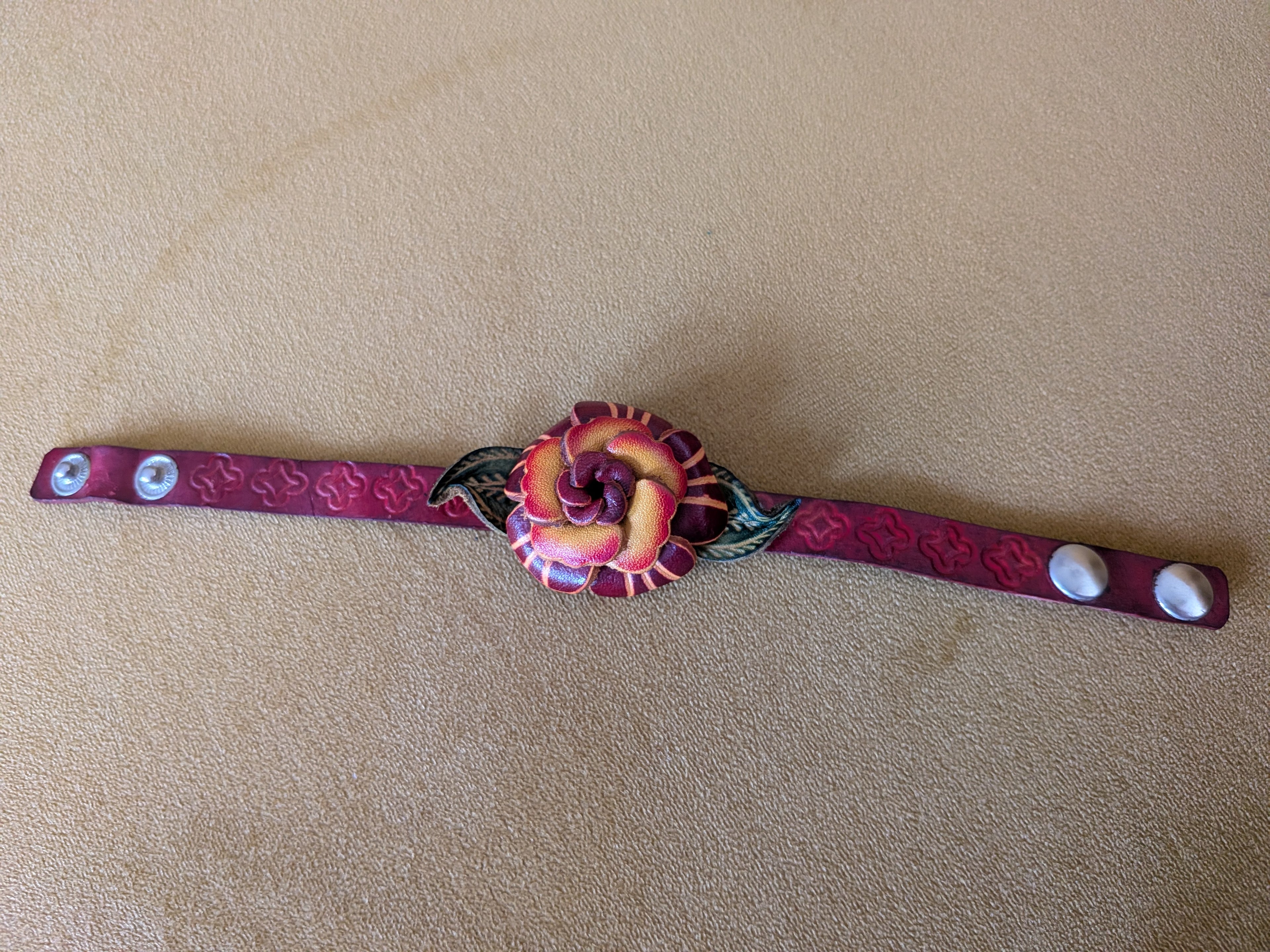 Pre-Owned Hand-Painted Leather Rose Bracelet